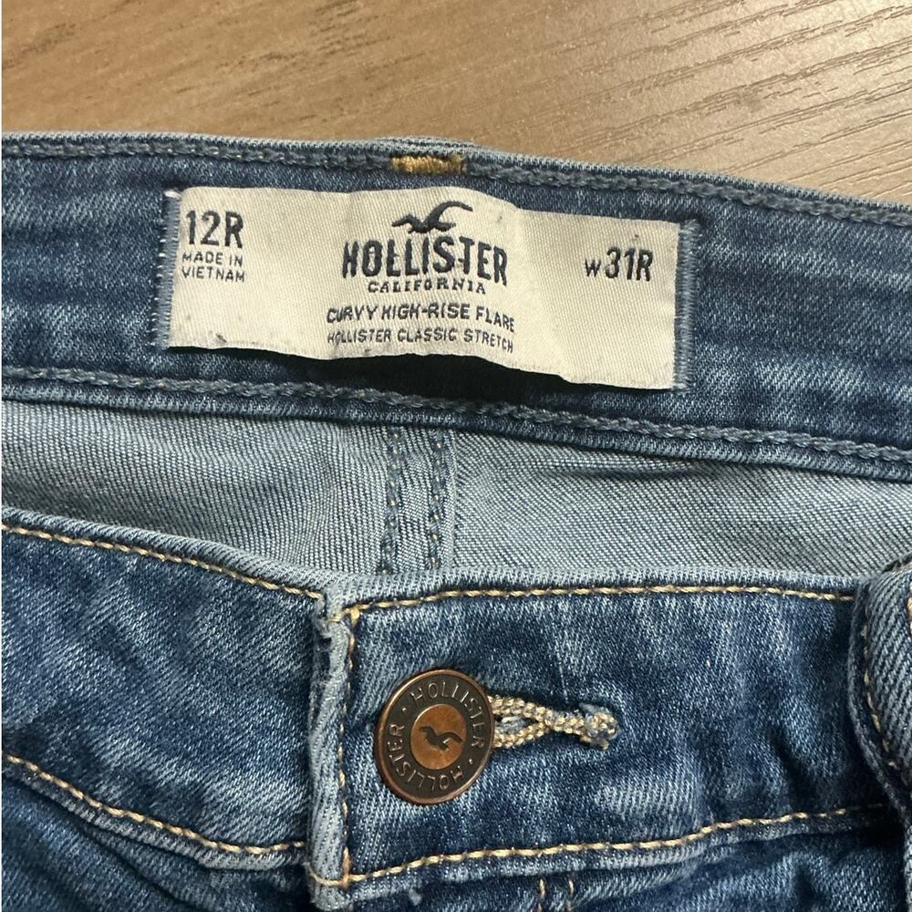 Hollister Curvy High-Rise Flare Jeans Size 12R W31 - Picture 3 of 7